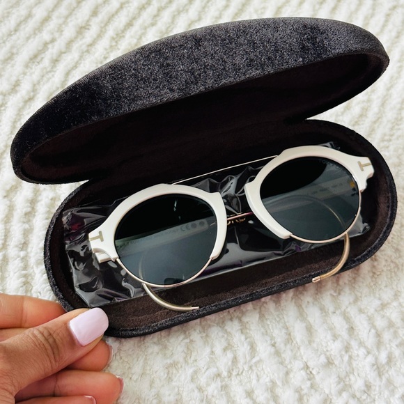 Tom Ford Accessories - Authentic Tom Ford Unisex Round White Frame Sunglasses with Gold Accents
